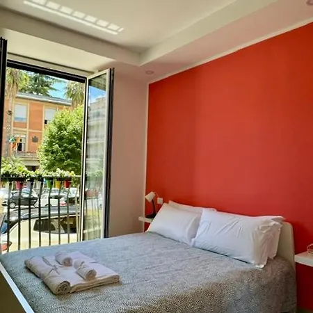 Alojamento de Acomodação e Pequeno-almoço Sicily 4*